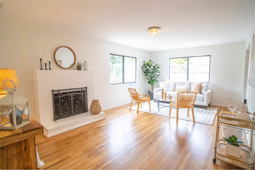 Catalina_LivingRoom_After