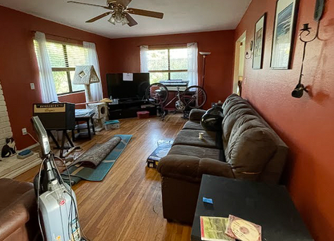 Catalina_LivingRoom_Before