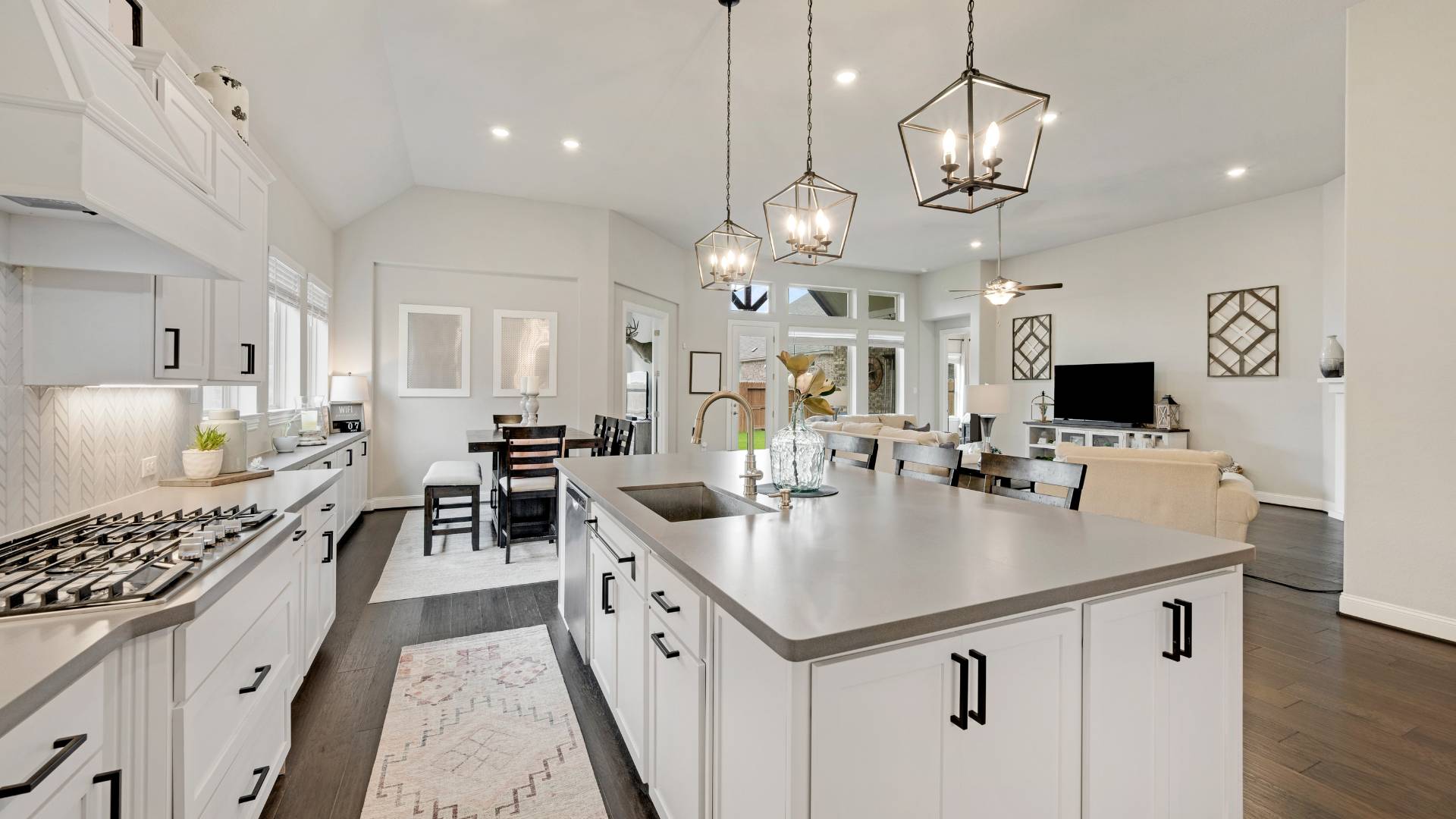 interior &#8211; 2024-08-25T130012.687