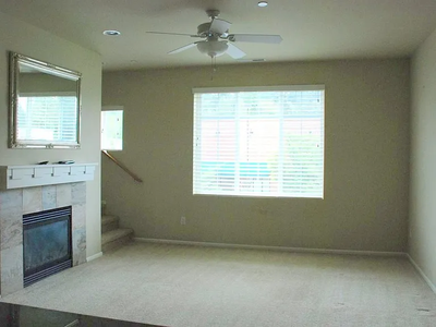 e81e87c616d9bc57b142f95dfb41b7ce-cc_ft_768