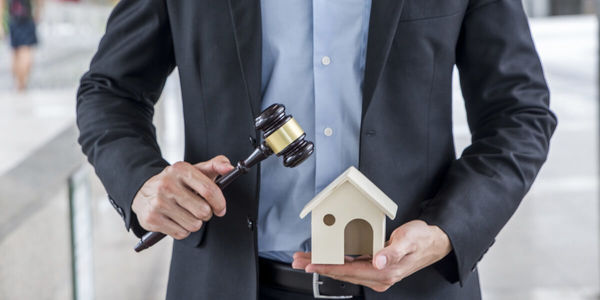 Navigating Real Estate Auctions: A Guide For First-Time …