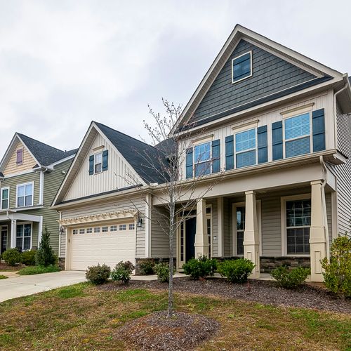 🏘️ HOA Pros and Cons: What to Ask Before You Buy in a Managed Community
