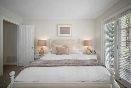 427 Woodland Dr-03480