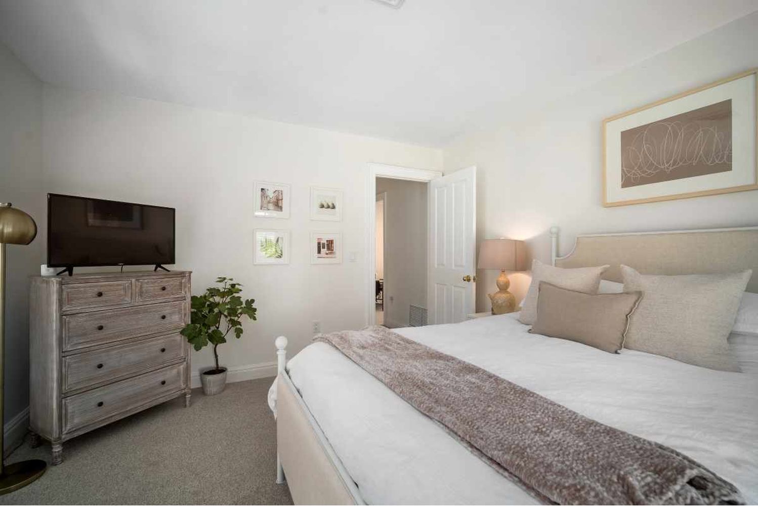 427 Woodland Dr-03485