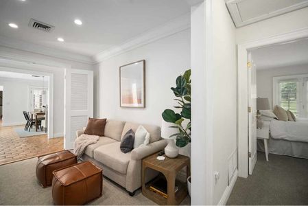 427 Woodland Dr-03499