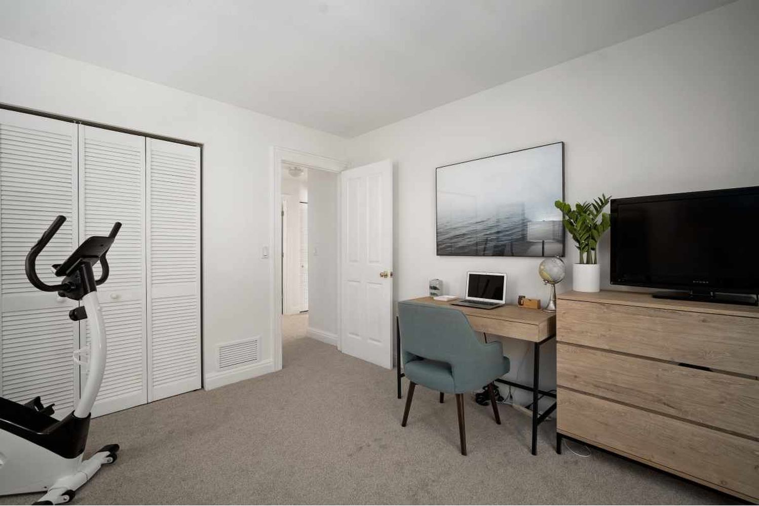 427 Woodland Dr-03538