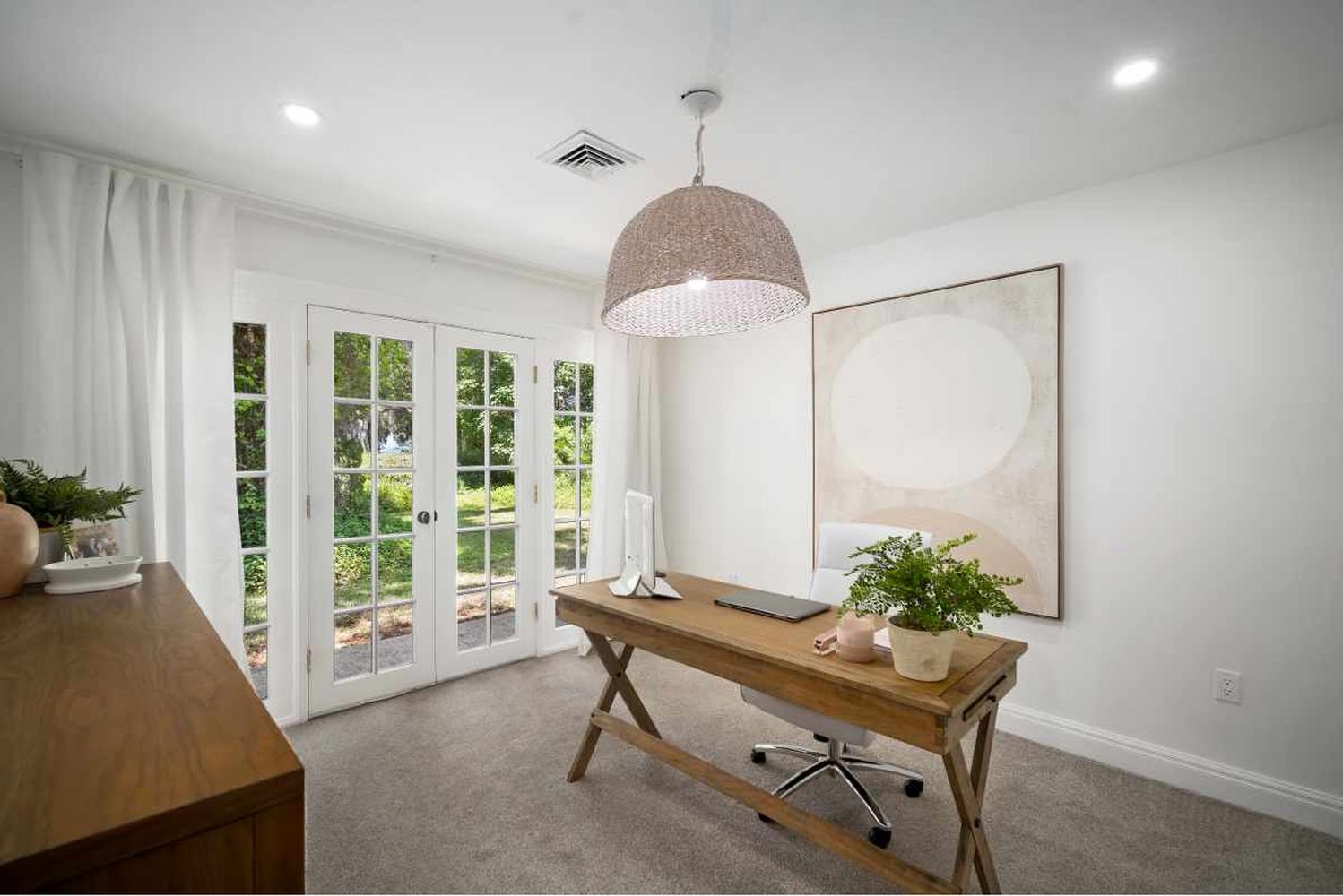 427 Woodland Dr-03551