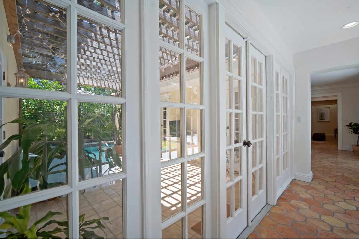 427 Woodland Dr-03655