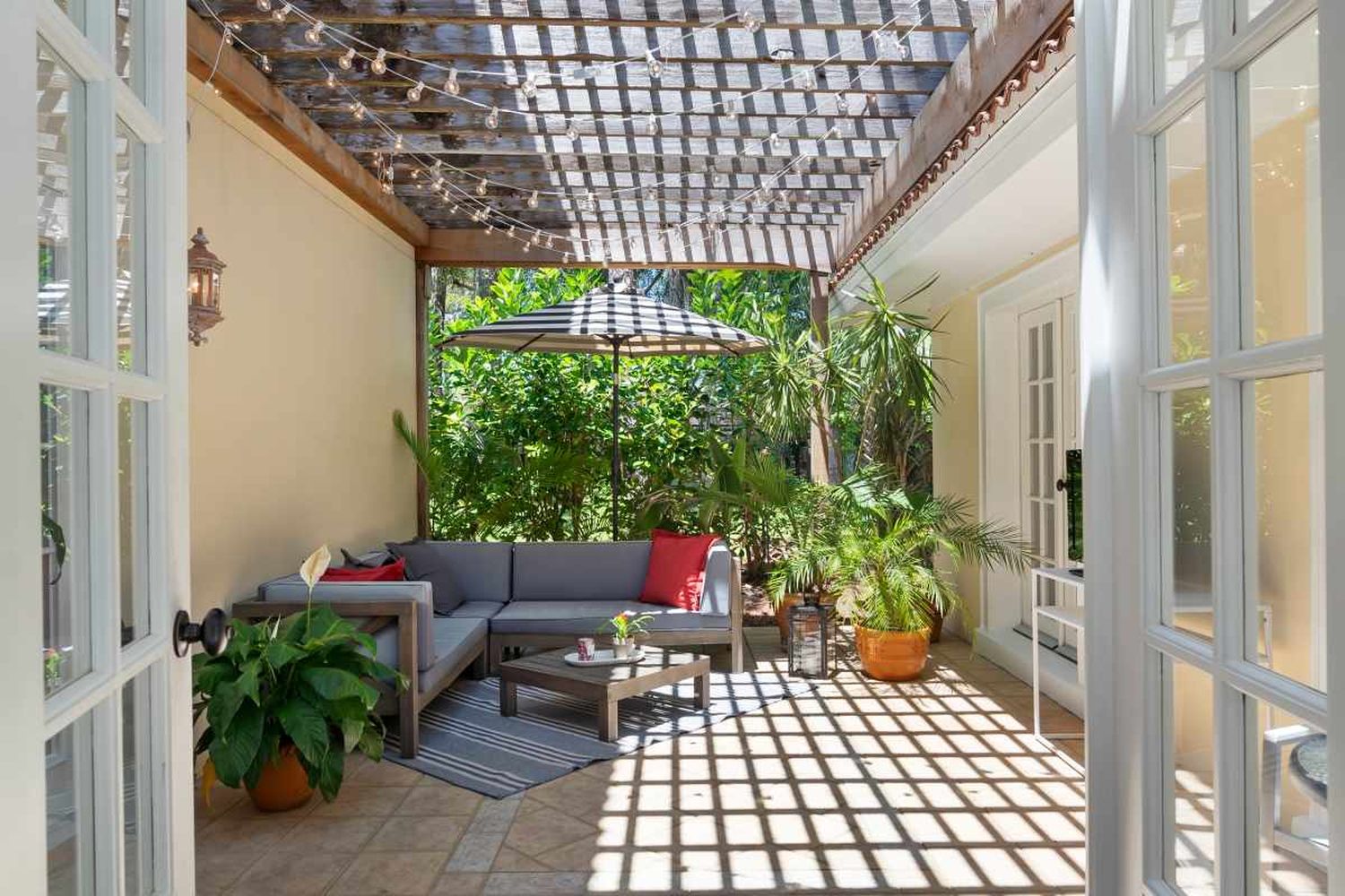 427 Woodland Dr-03659