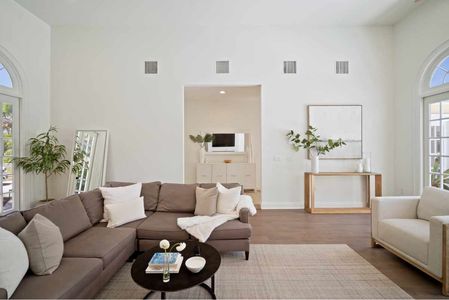 427 Woodland Dr-03686