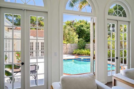 427 Woodland Dr-03709