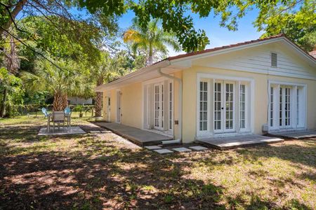 427 Woodland Dr-03758