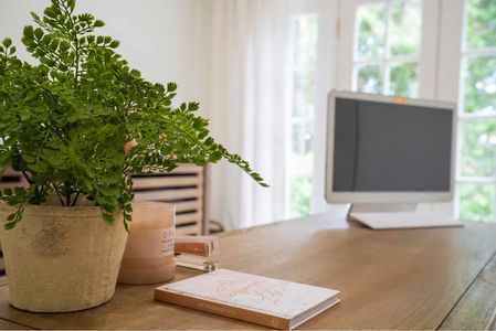 427 Woodland Dr-03837