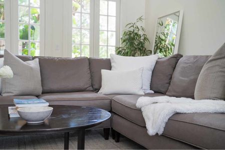 427 Woodland Dr-03841