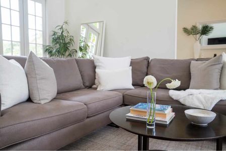 427 Woodland Dr-03842