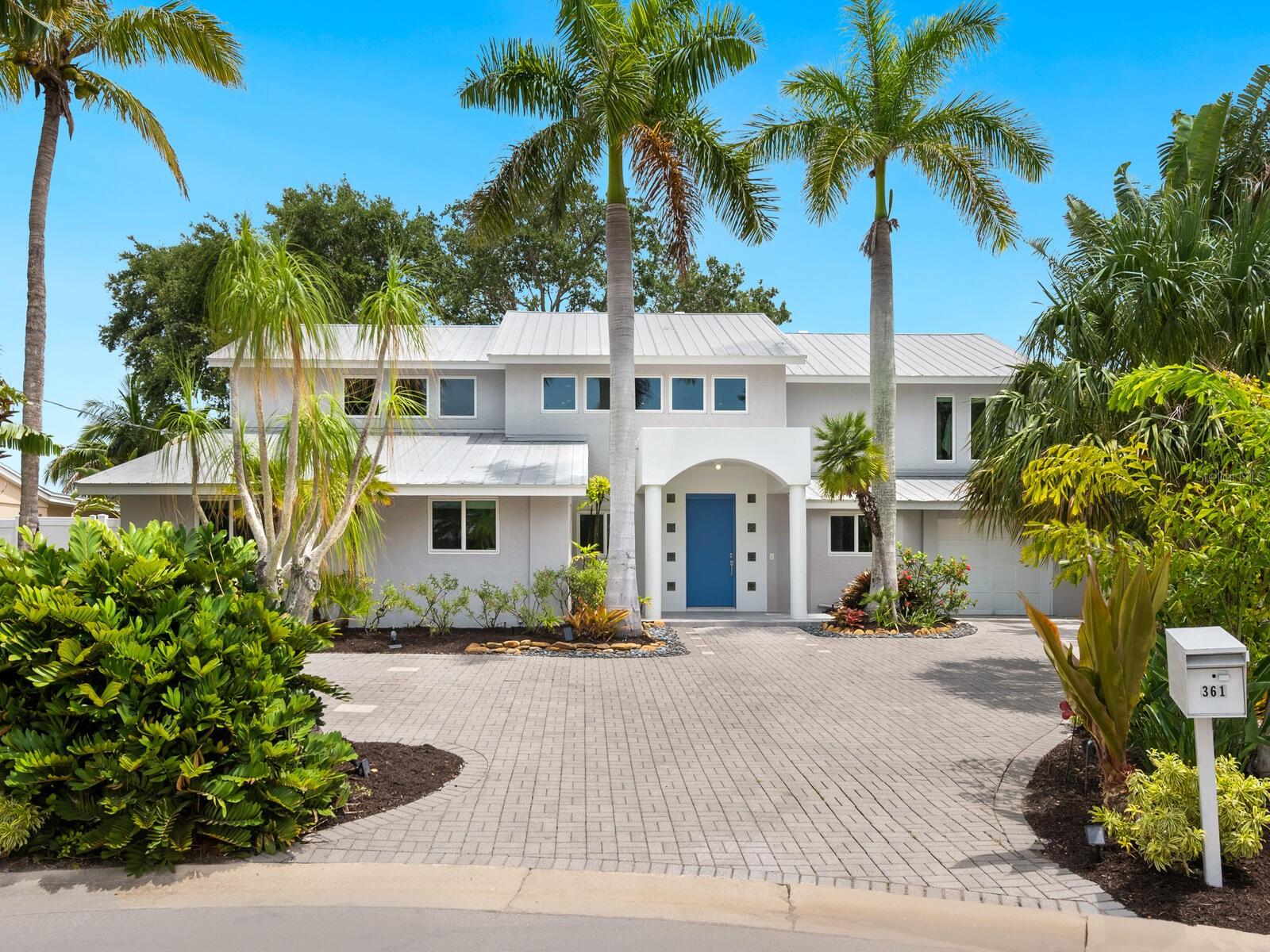 Zachos Realty and Design Group - 361 Aveinda Leona