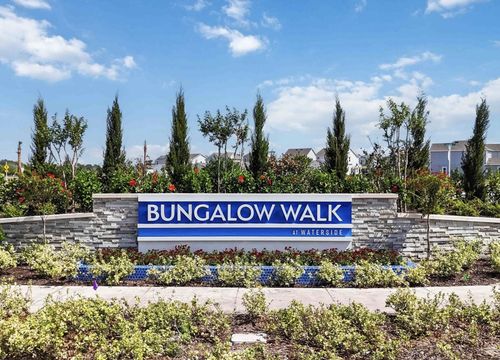 Bugalow-Walk-at-Waterside-Lakewood-Ranch-Zachos-Realty-Design-Group