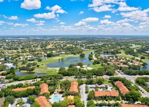 Vintage Grand - Palmer Ranch - Zachos Realty & Design Group