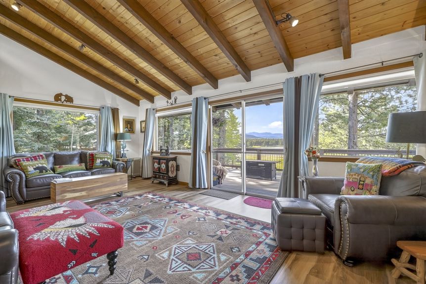 101 Lakeview Park Dr, Angel Fire, New Mexico