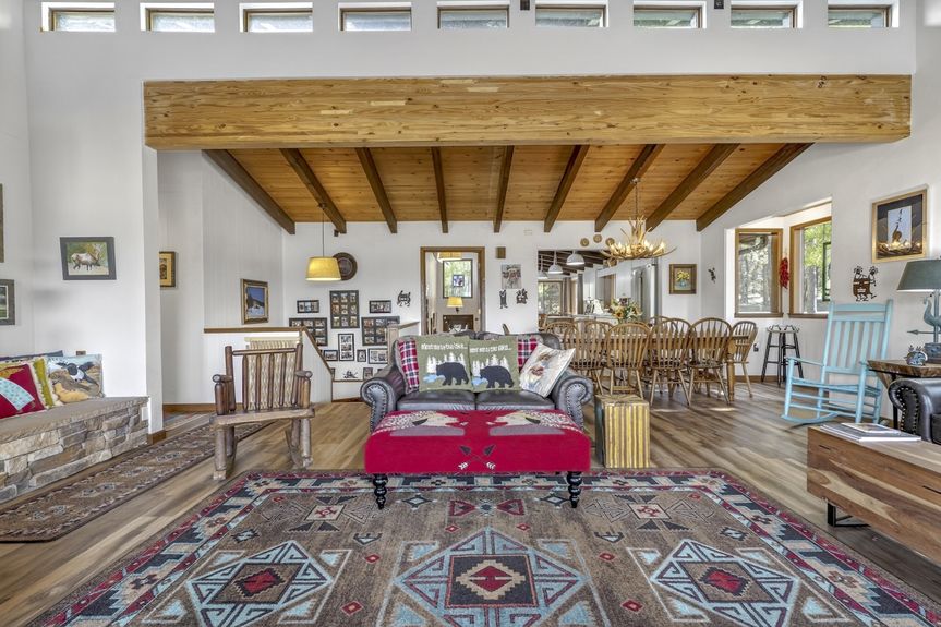 101 Lakeview Park Dr, Angel Fire, New Mexico