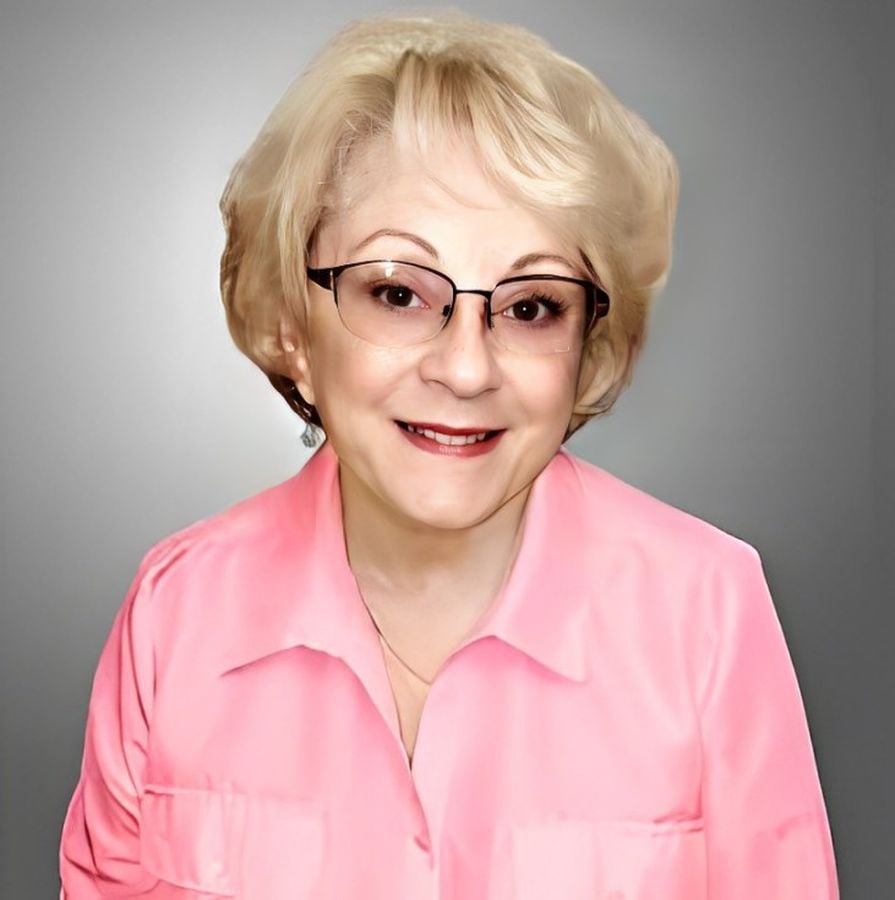 Donna Hoffman