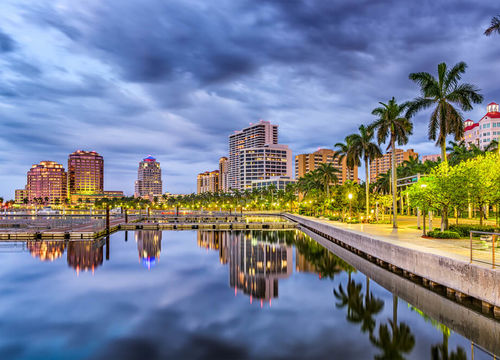 west-palm-beach-florida-2023-11-27-04-54-42-utc (1)