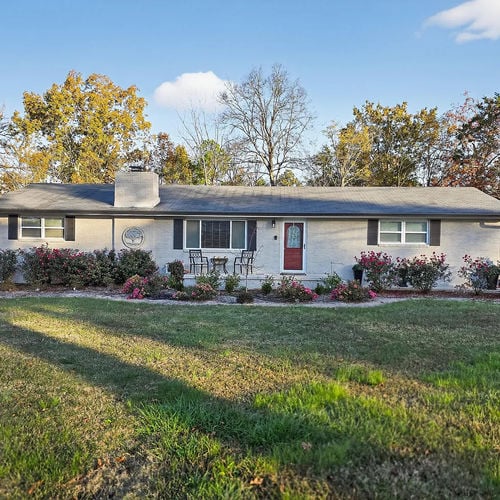 521 Steele Rd, Rossville, GA 30741