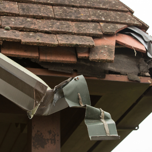 How to Tell If Your Gutter System Is Failing in Staten Island & Brooklyn