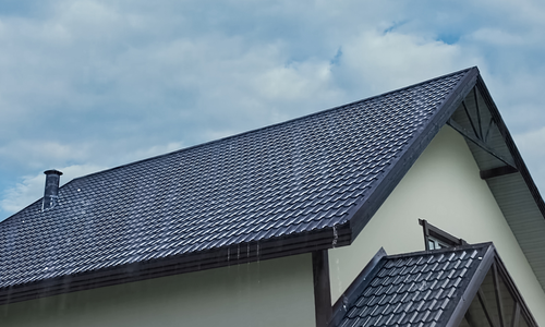 How to Tell If a Roof Is Nearing …