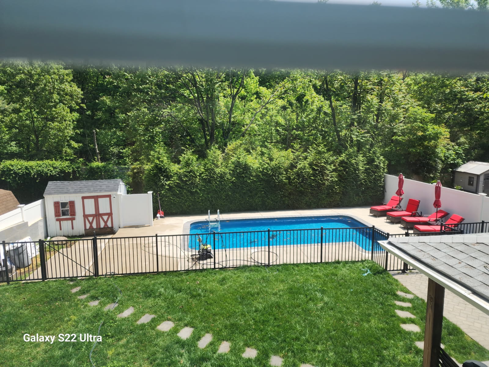 Pool & Patio