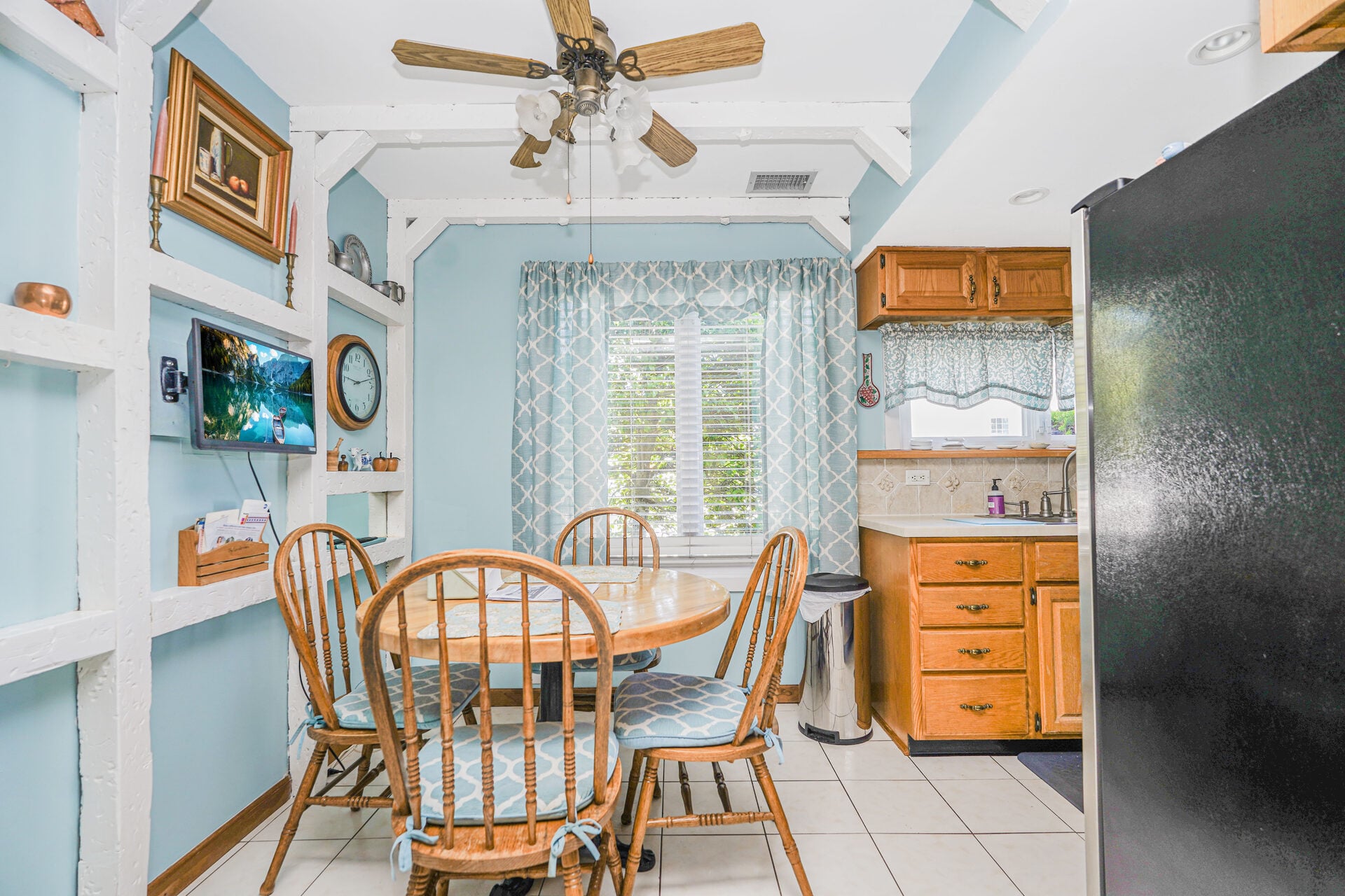 20 Kyle Court Dining Area