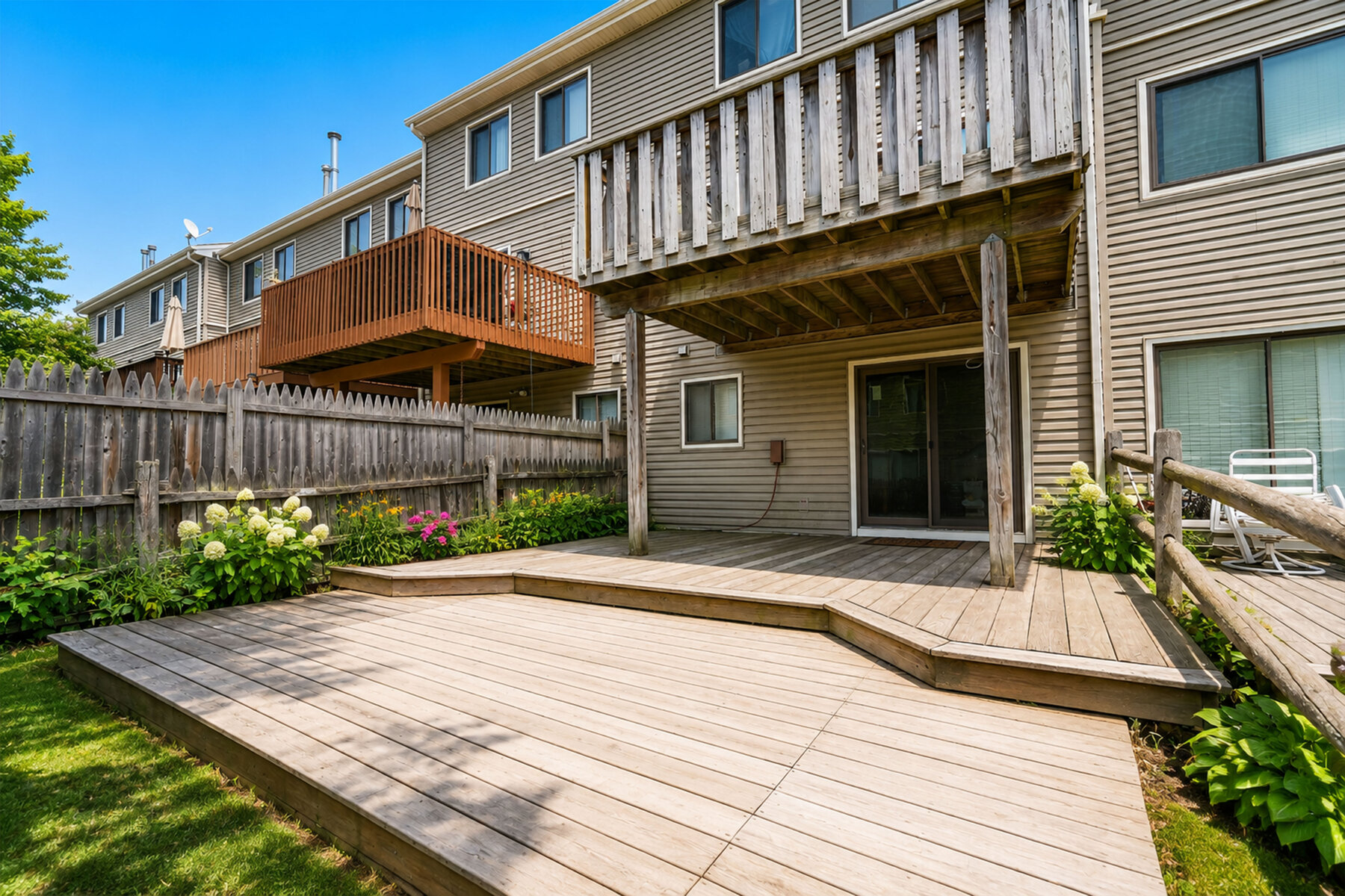 29 Wood Court Rear Exterior With Two-Level Deck And Yard