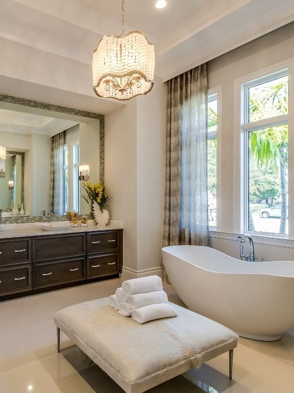 interior - 2024-12-29T181733.108