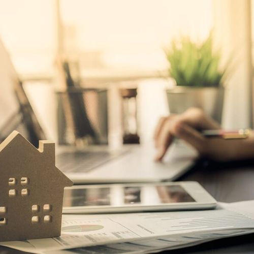 Buying a Home With Student Loans: What Maryland Lenders Actually Look At