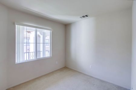 10964-serafina-ln-023_web