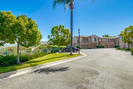 10992-ivy-hill-dr-unit-2-001_web