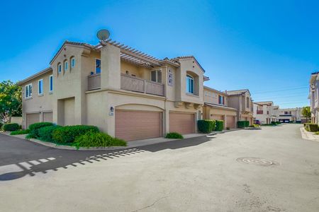 10992-ivy-hill-dr-unit-2-004_web