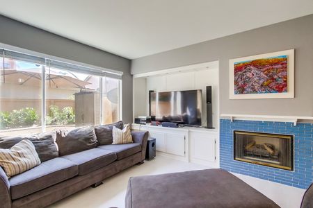 10992-ivy-hill-dr-unit-2-009_web