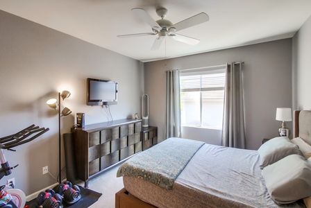 10992-ivy-hill-dr-unit-2-023_web