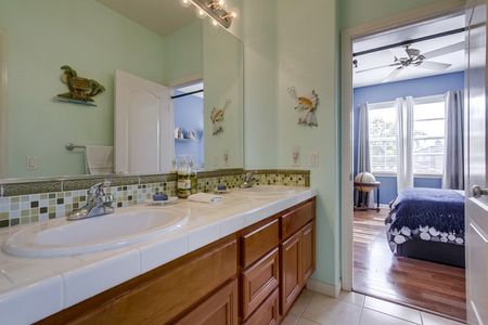 12910-seabreeze-farms-dr-041_web