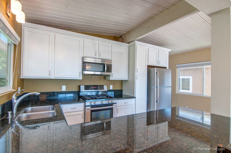 13_7114047_54733-113