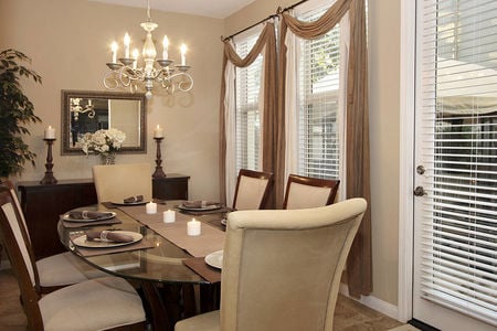 14_2536796_RoselleMdow114