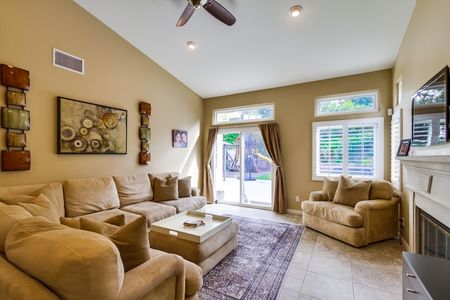 14895-summerbreeze-way-004_web