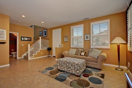 15_3701478_29547-116