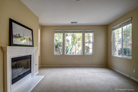 15_6446714_49616-115