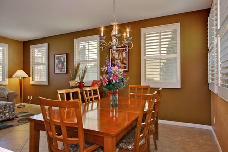 19_3701494_29547-120