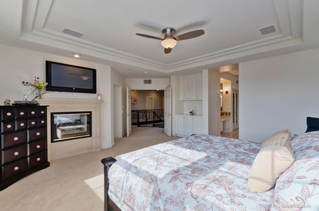 21_5545952_42916-121