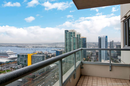 21_8188849_72043_EA-72043-121