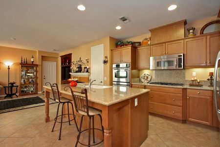 22_3701506_29547-123