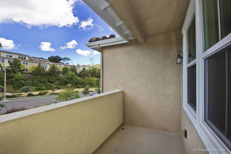 23_5244572_40602-_123